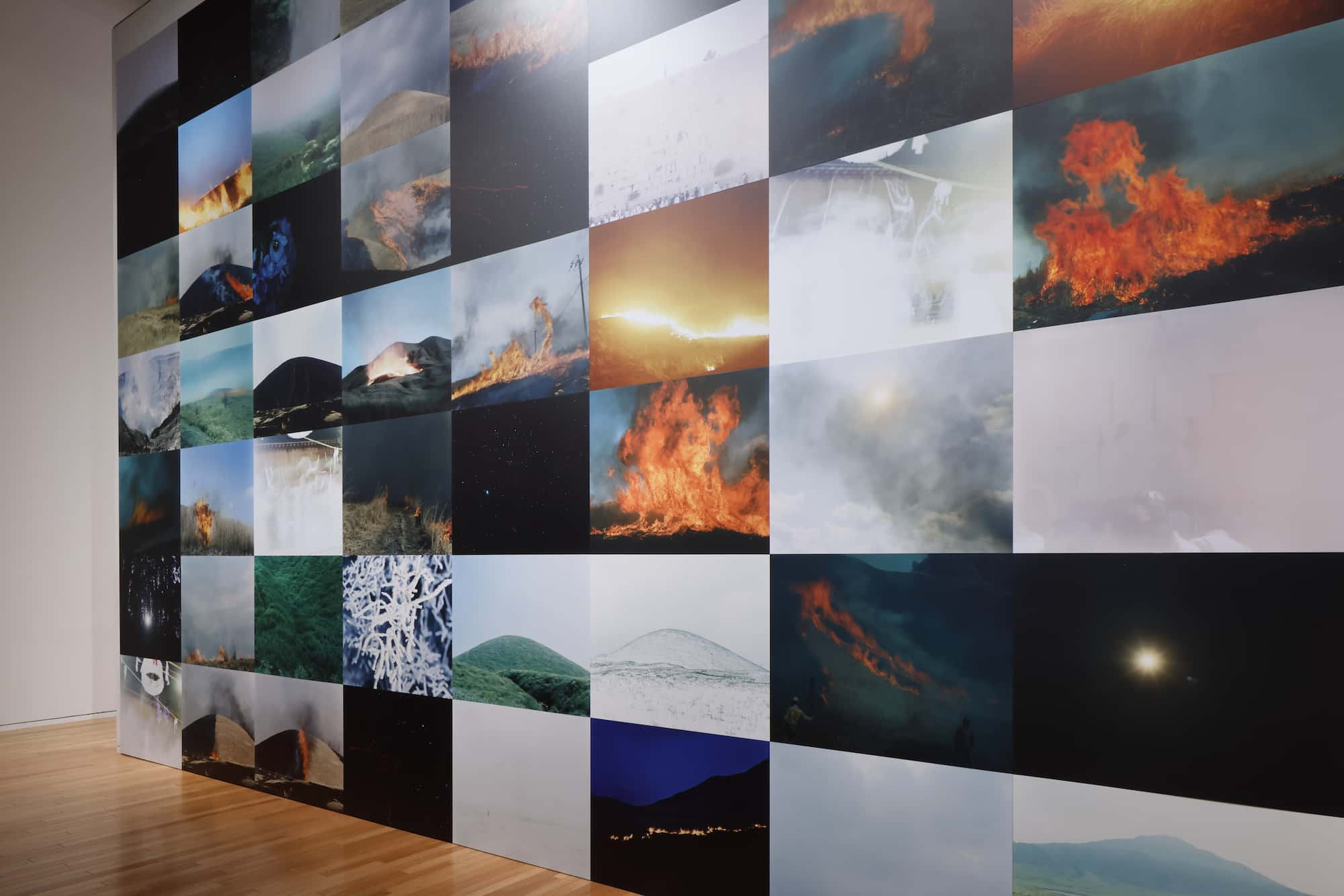 Installation View Rinko Kawauchi